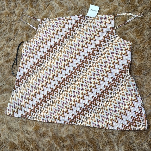 New Forever 21 Zigzag Patterned Spaghetti Strap Top size 2X - Picture 9 of 11